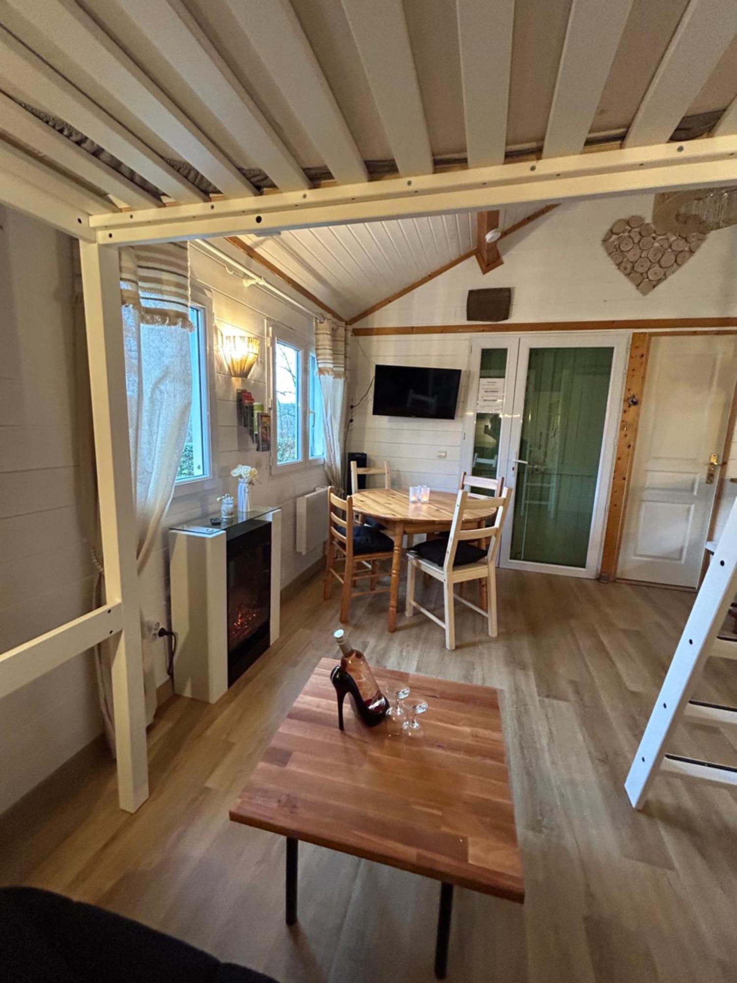En Toute Quietude Lissac-sur-Couze Экстерьер фото